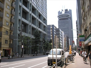 VrbNZ^